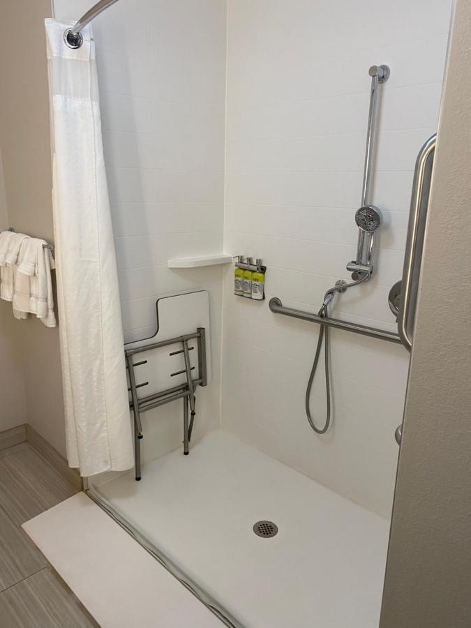 Holiday Inn Express & Suites Atlanta Airport Ne - Hapeville By Ihg Exteriör bild